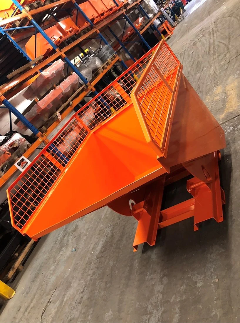 Forklift Tipping Skip With Mesh Side Extension - Image 2